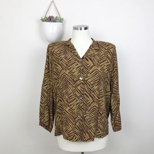 Clio 3/4 Sleeve Padded Blouse